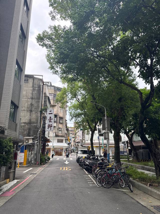 2026-08-21 동네 사진 한장